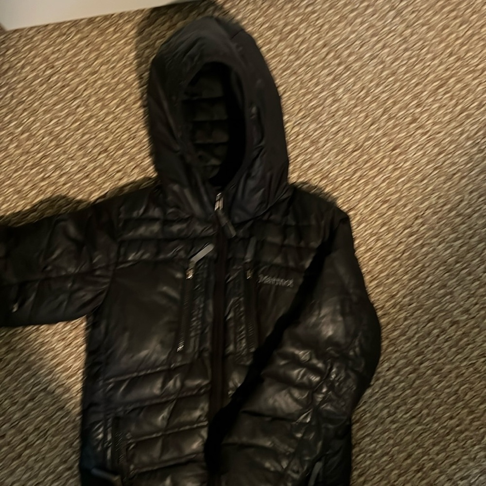 Used boys Marmot puff jacket. Size small